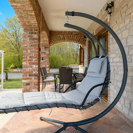 Paradis By Interhome Butkovići